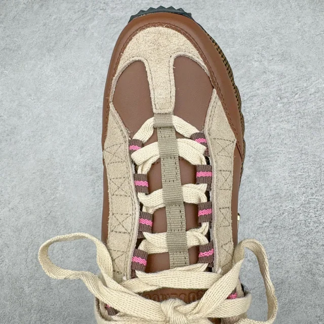 Nike Sneakers Low-top chunky lug-sole with mini Swoosh product detail image 22