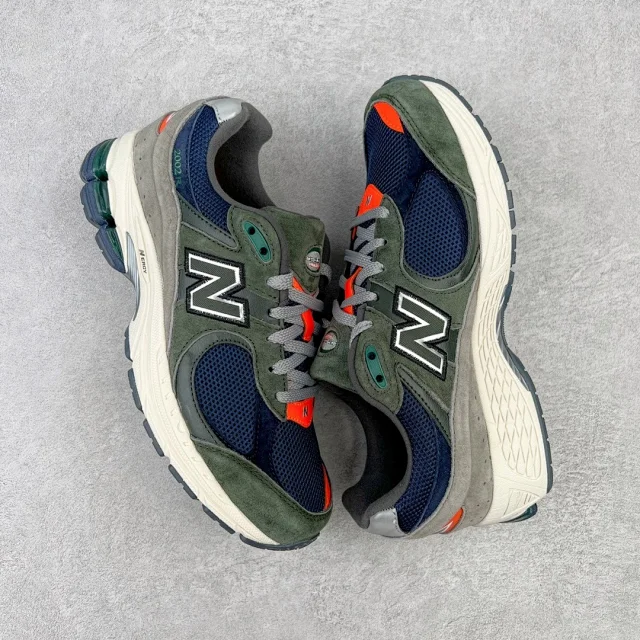 New Balance Sneakers 2002R product detail image 73