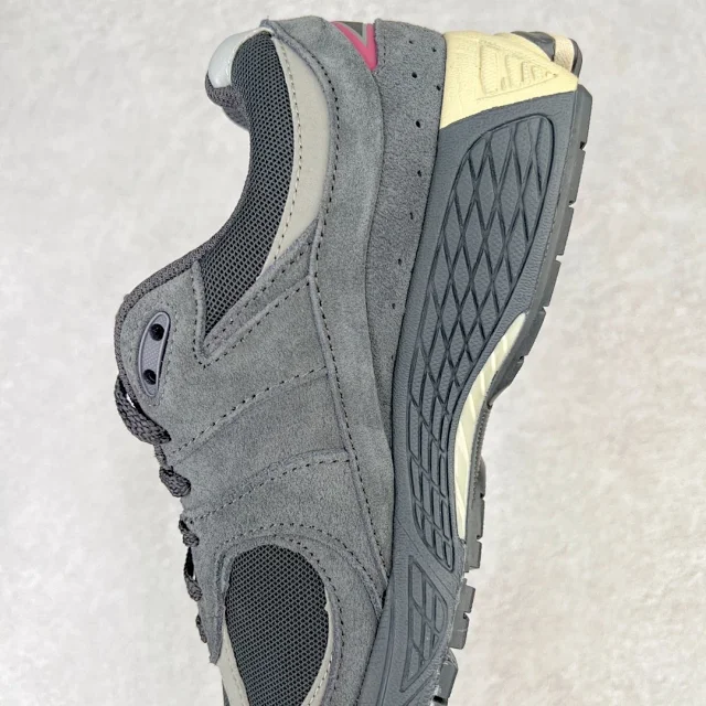 New Balance Sneakers 2002R product detail image 51