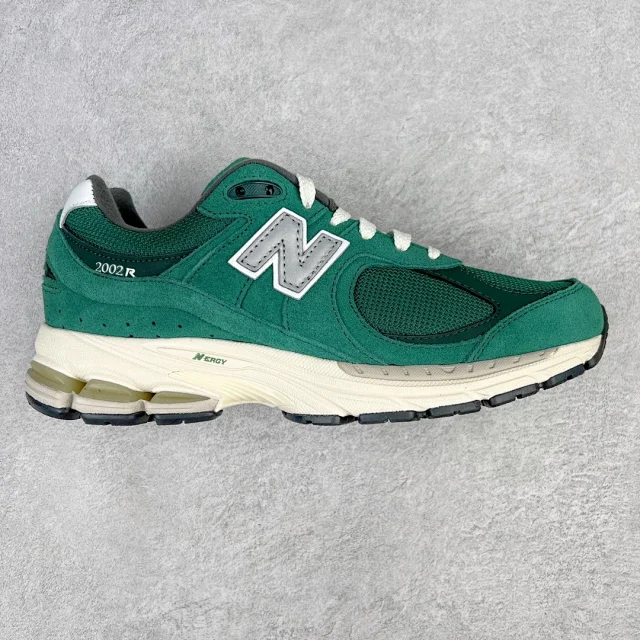 New Balance Sneakers 2002R product detail image 19