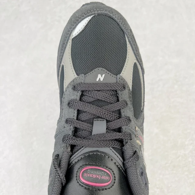 New Balance Sneakers 2002R product detail image 48