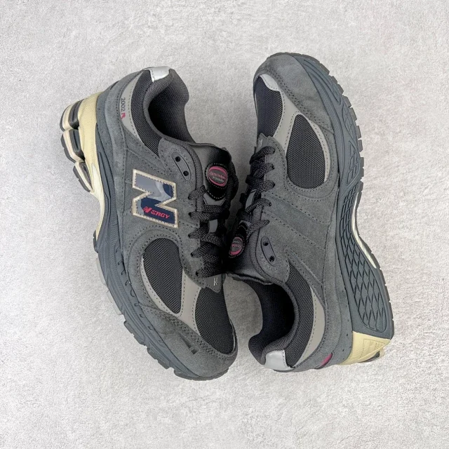 New Balance Sneakers 2002R product detail image 47