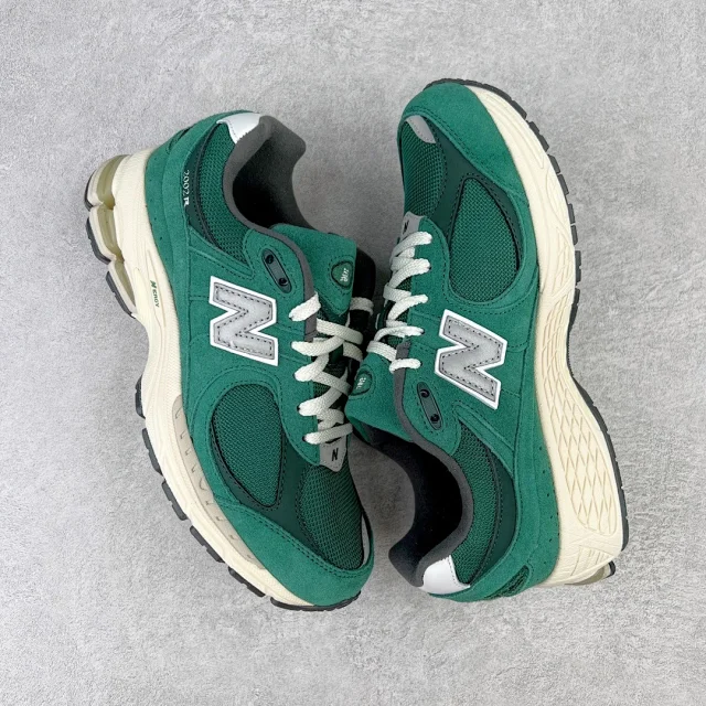 New Balance Sneakers 2002R product detail image 21
