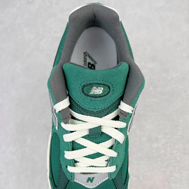 New Balance Sneakers 2002R product detail image 23
