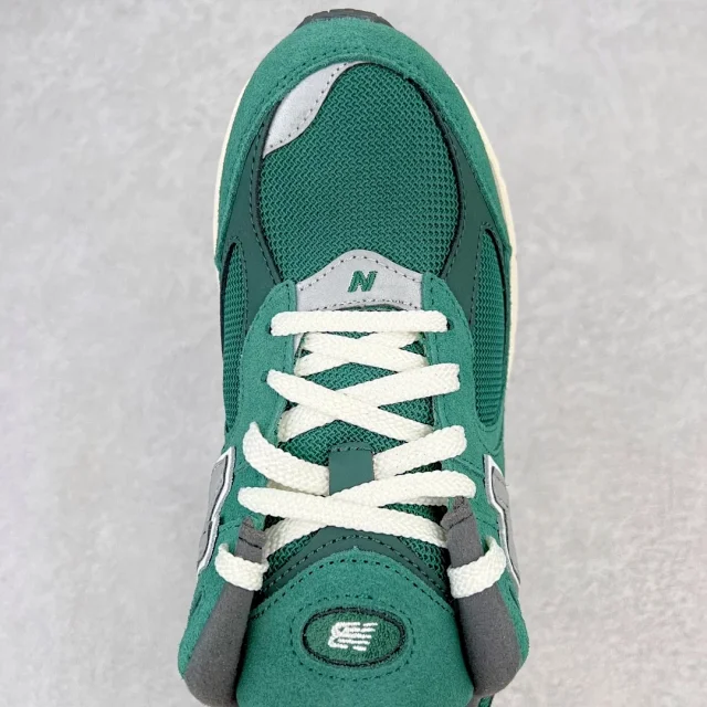 New Balance Sneakers 2002R product detail image 22