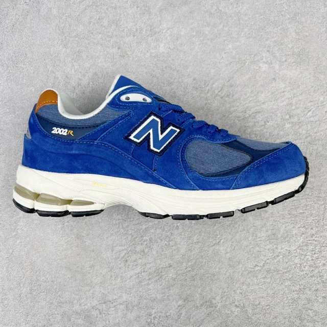 New Balance Sneakers 2002R product detail image 28