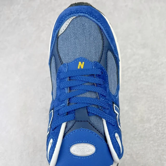 New Balance Sneakers 2002R product detail image 31