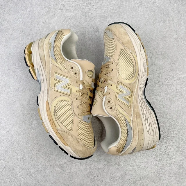 New Balance Sneakers 2002R product detail image 64