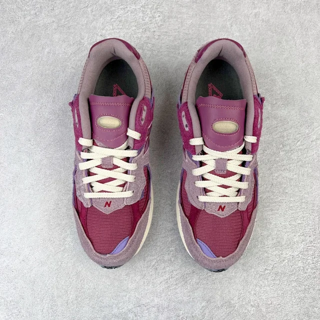 New Balance Sneakers 2002R product detail image 37