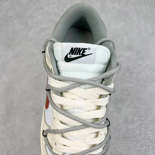 Nike Sneakers SB Dunk Low Deconstruction product detail image 50