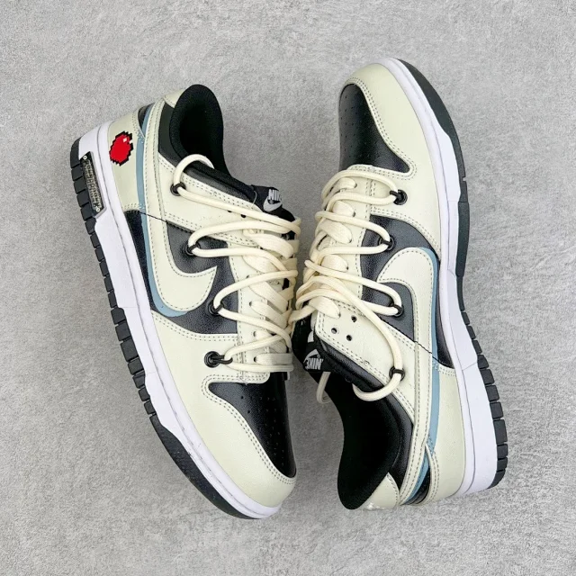 Nike Sneakers SB Dunk Low Deconstruction product detail image 57