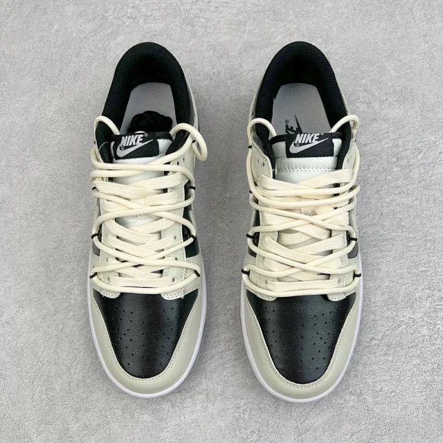Nike Sneakers SB Dunk Low Deconstruction product detail image 56