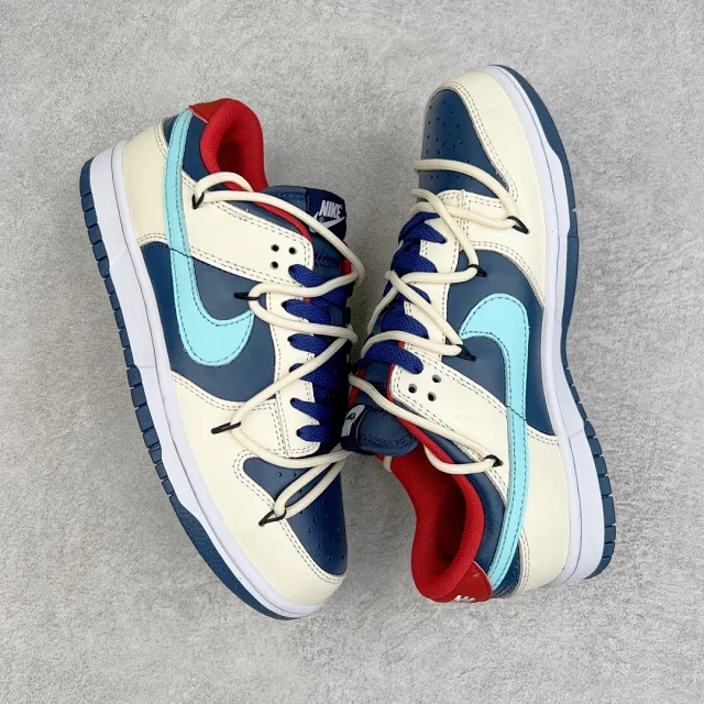 Nike Sneakers SB Dunk Low Deconstruction product detail image 12