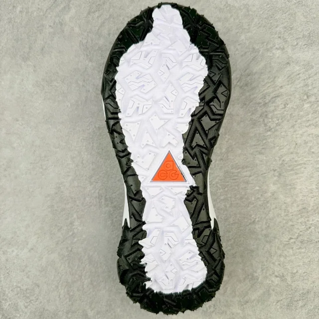 Nike Sneakers ACG Mountain Fly Low SE Trail product detail image 27