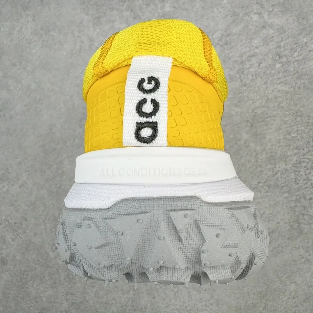 Nike Sneakers ACG Mountain Fly Low SE Trail product detail image 44