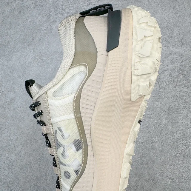 Nike Sneakers ACG Mountain Fly Low SE Trail product detail image 33