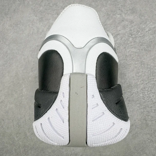 Unbranded Sneakers Low-Top Three-Stripe product detail image 35