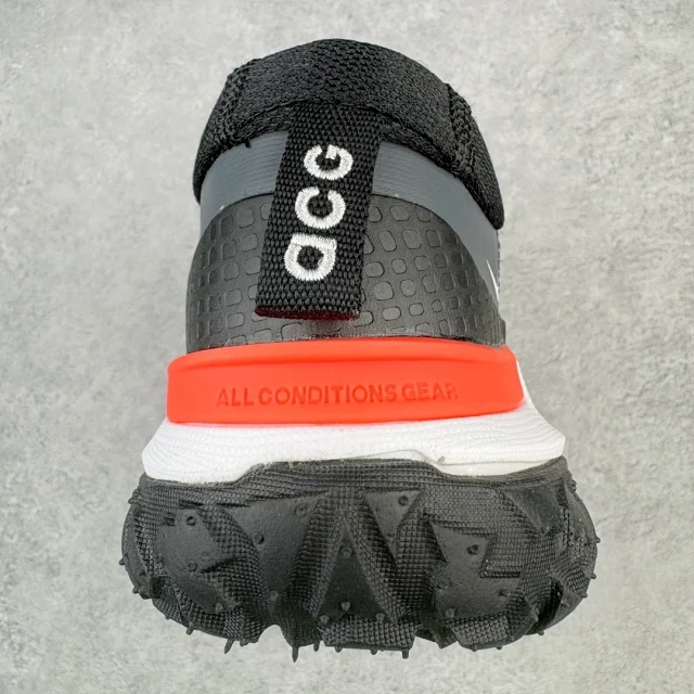 Nike Sneakers ACG Mountain Fly Low SE Trail product detail image 26