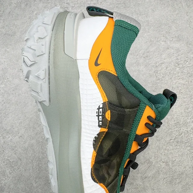 Nike Sneakers ACG Mountain Fly Low SE Trail product detail image 51