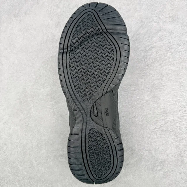 Unbranded Sneakers Low-Top Three-Stripe product detail image 27