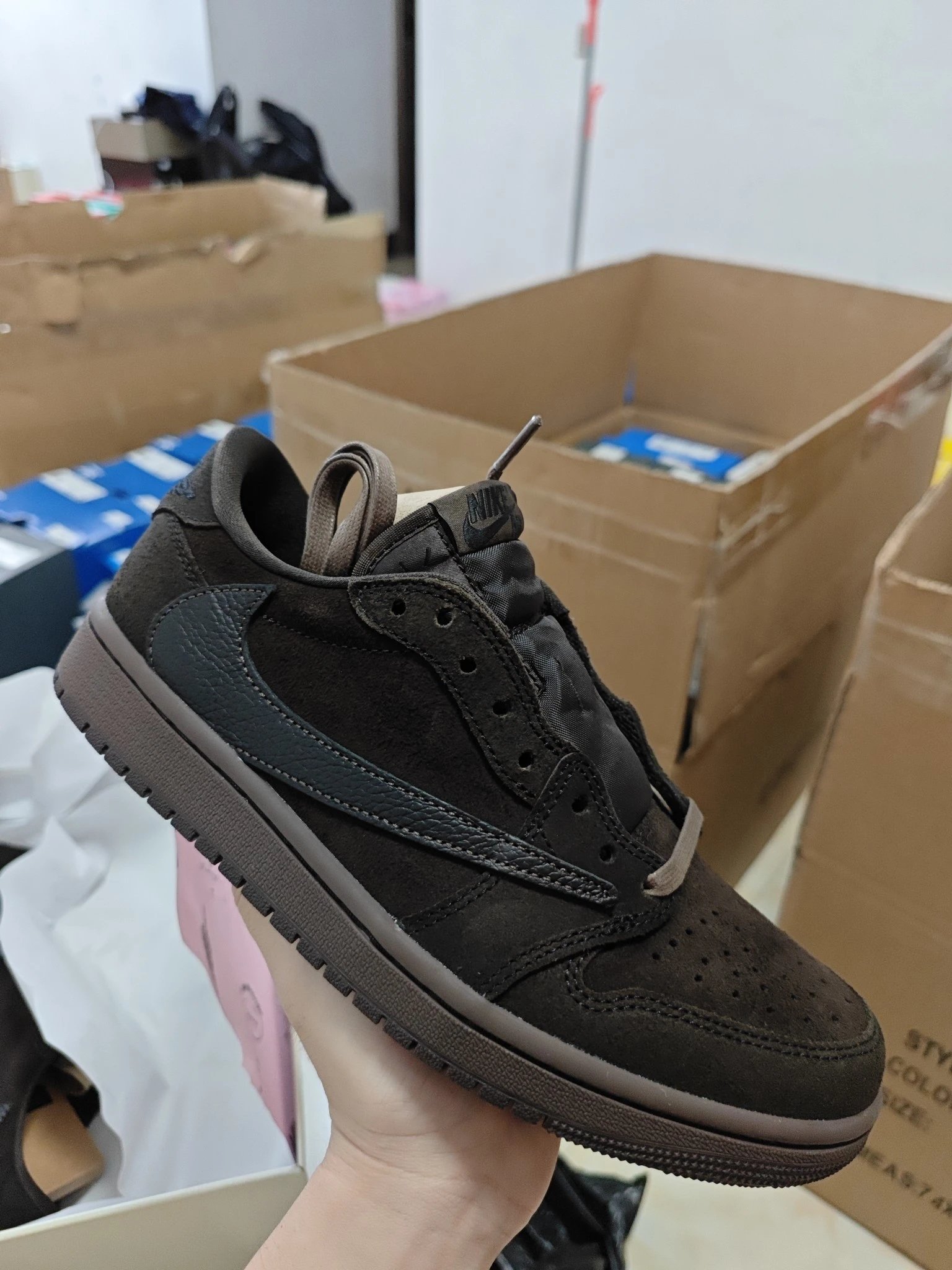Inverted Hook 9.0 Black DM7866 202