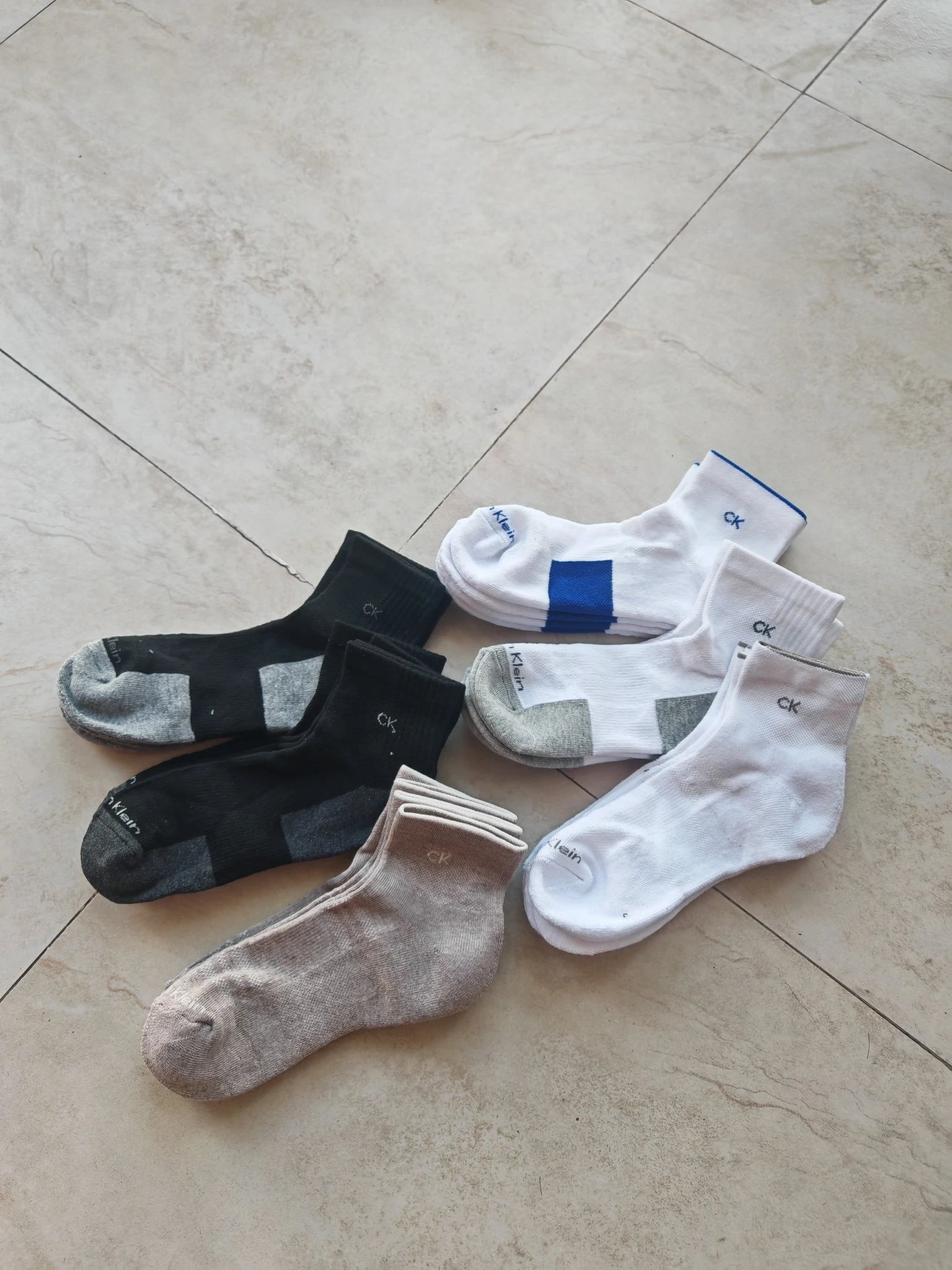 CK Men's Towel Bottom Mid-Calf Socks