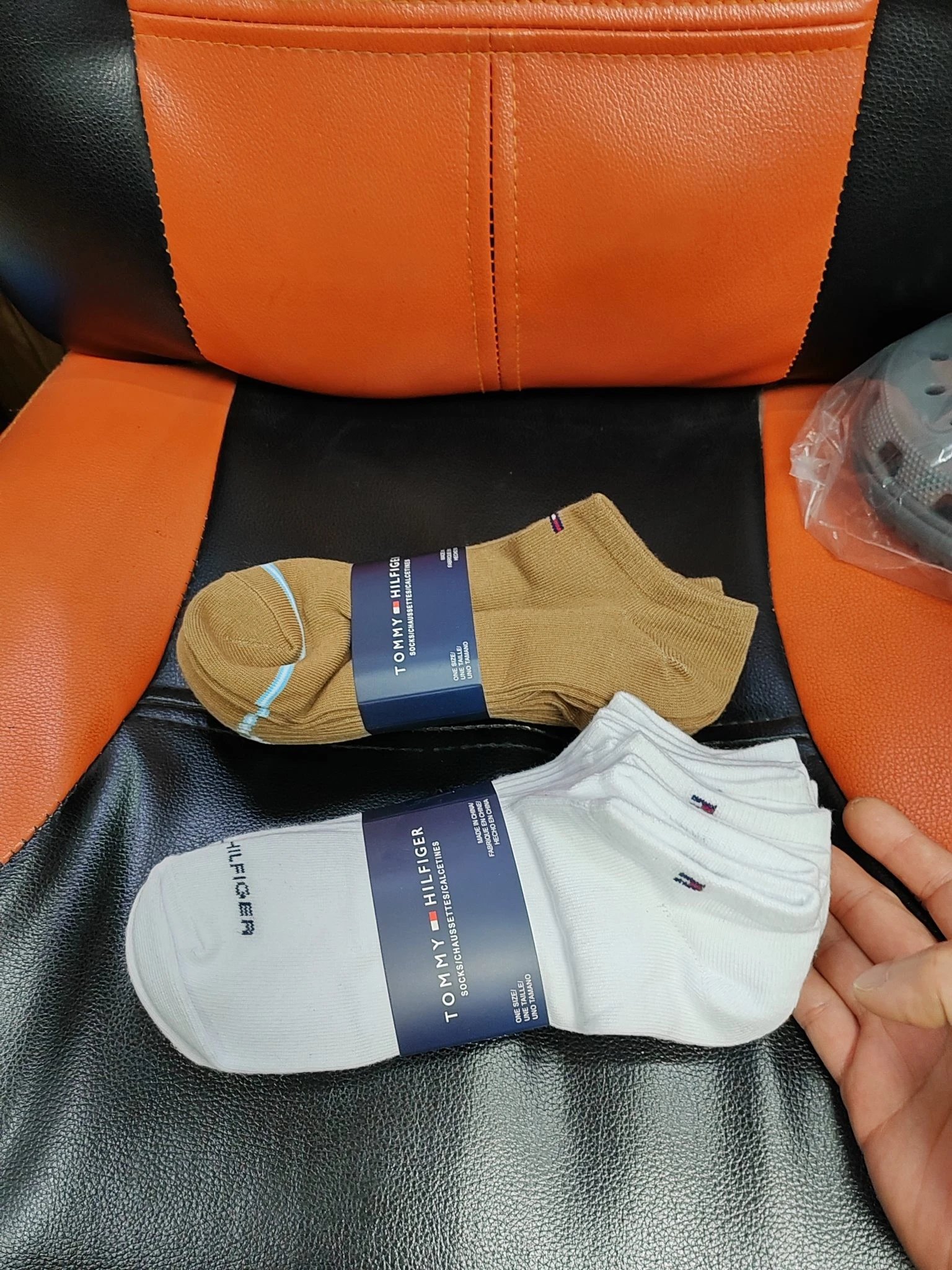 TOMMY Men's Boat Socks