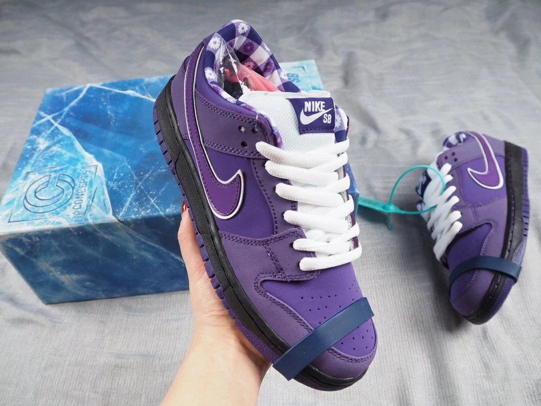 Nike SB Dunk Low PRO OG QS Lobster