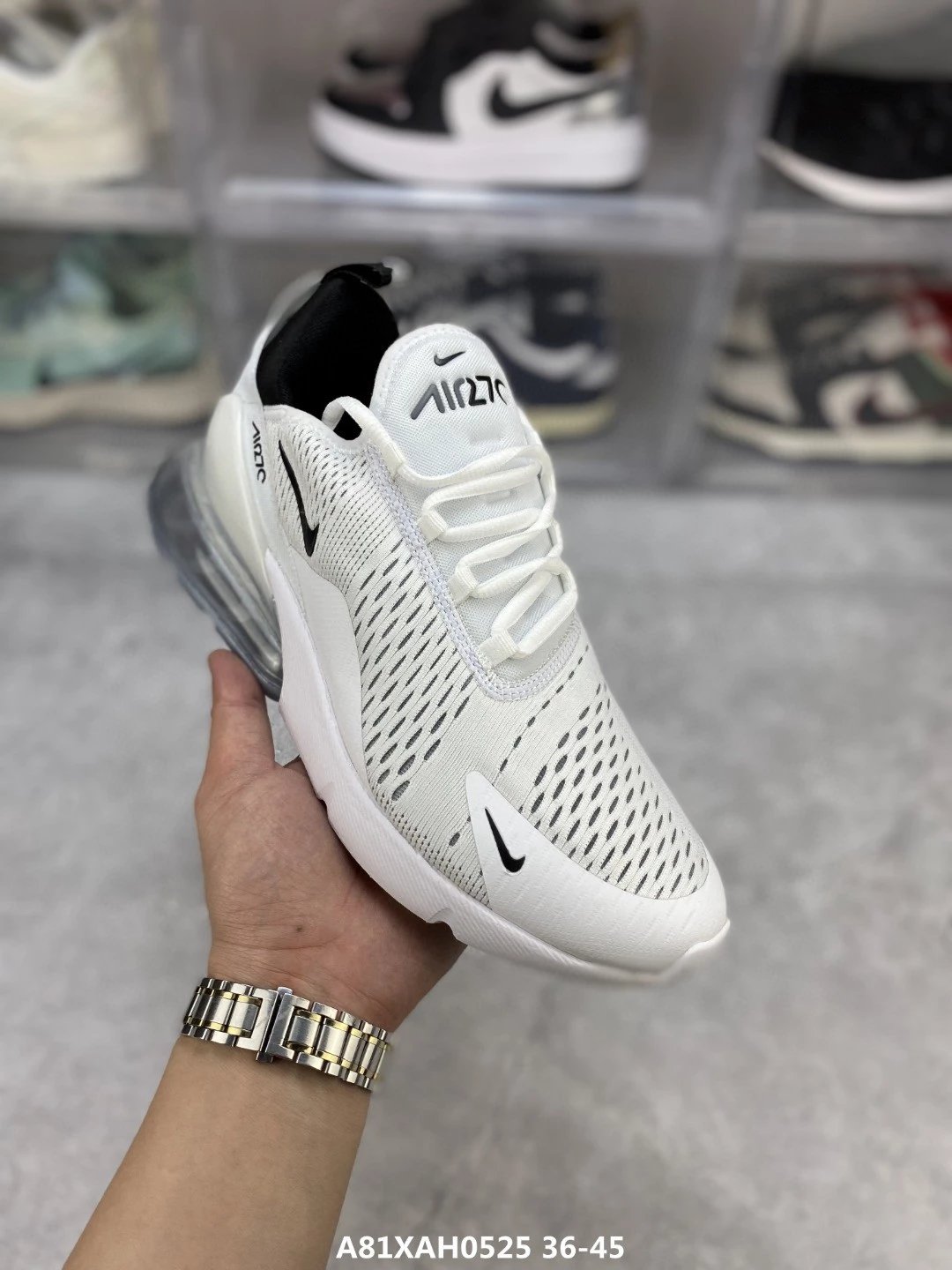 耐克/Nike Air Max 270透气后掌半气垫慢跑鞋 AH8050 100
