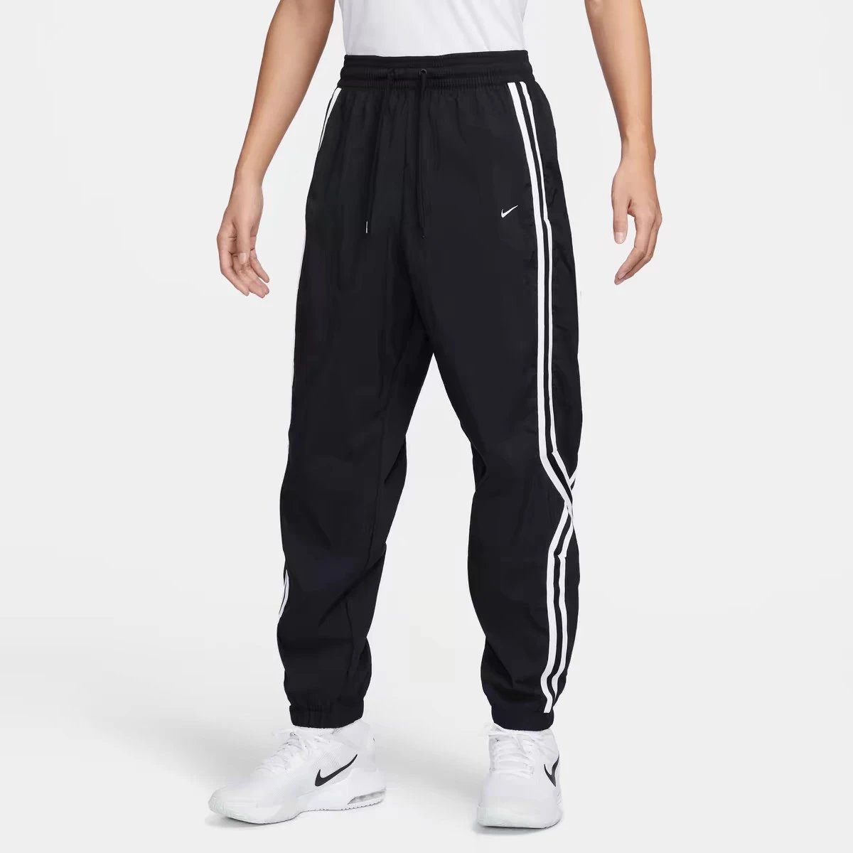 【 Same style at counter 】 Embroidered Nike sports pants men's spring and summer new quick drying pants men's youth student casual versatile contrasting casual pants 2869-732-049 M-2XL