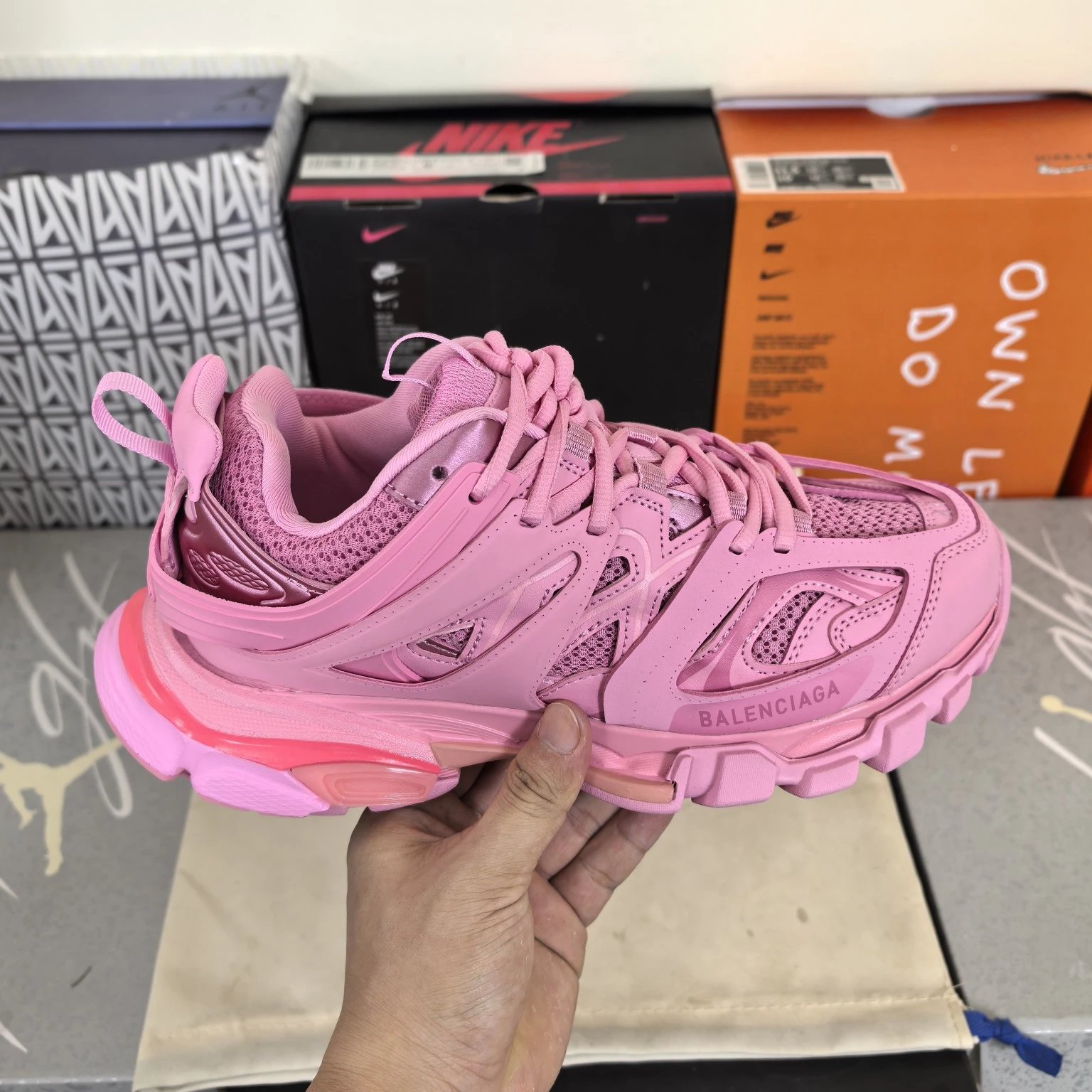 pink