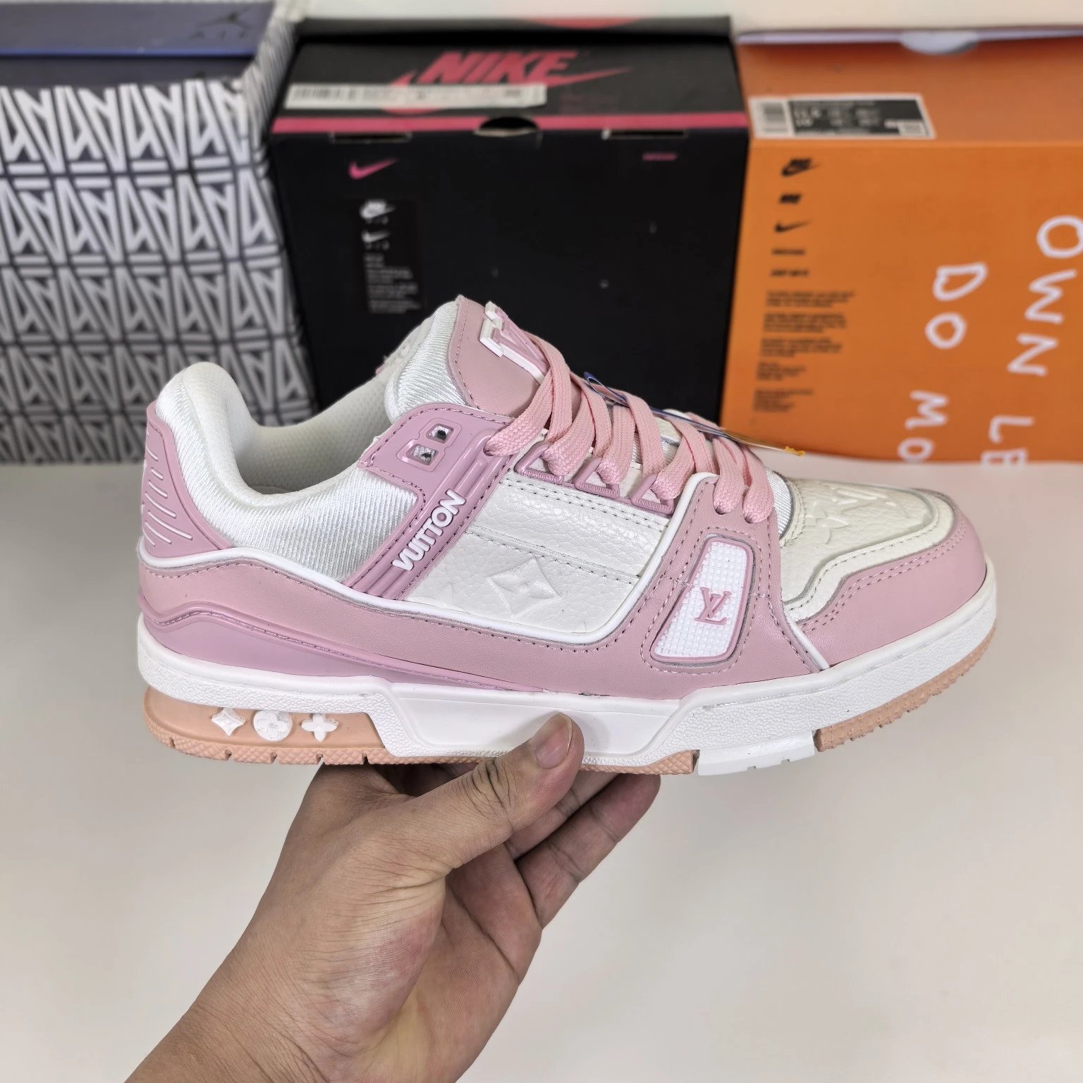 pink