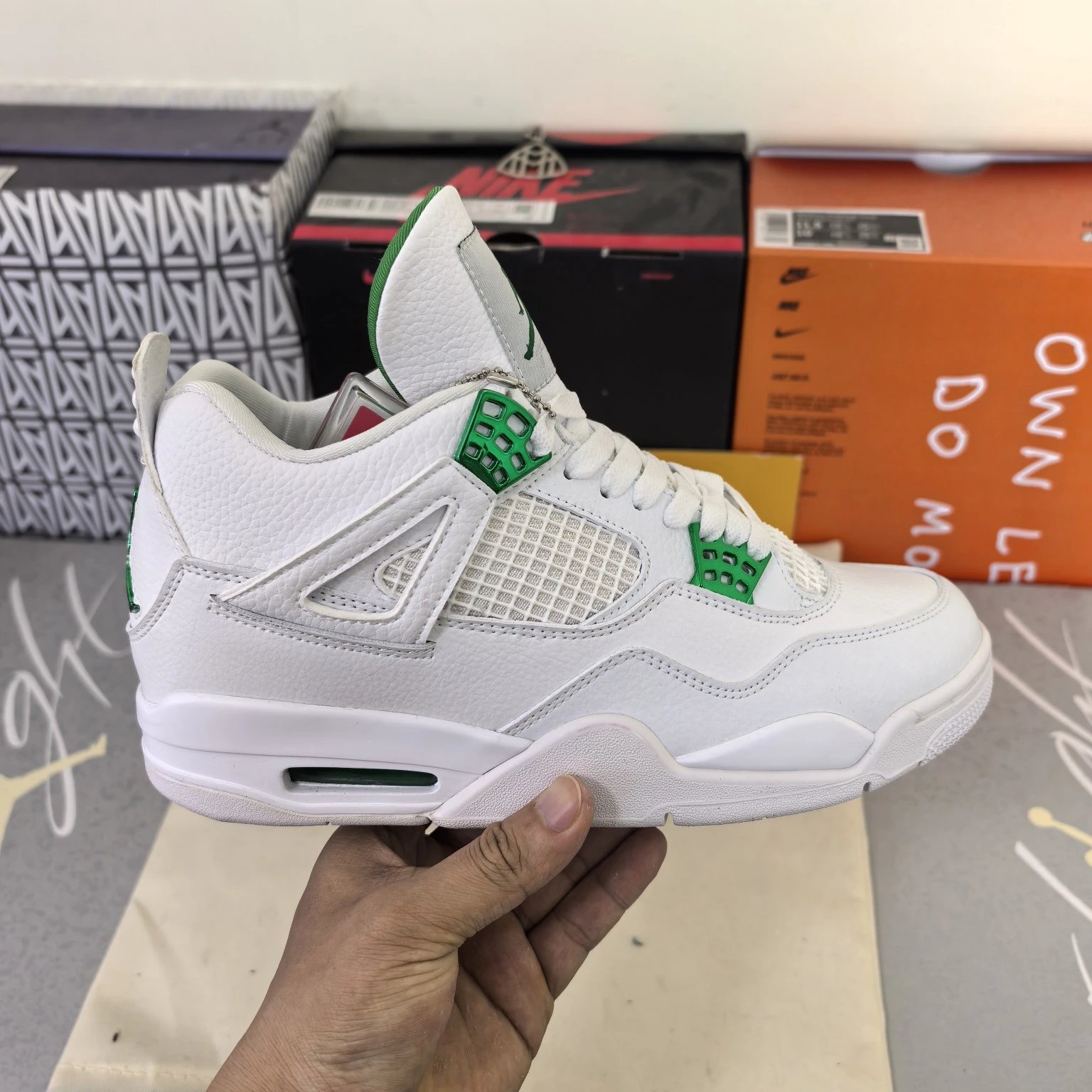 light green