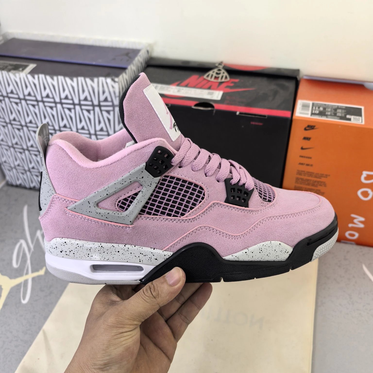 pink