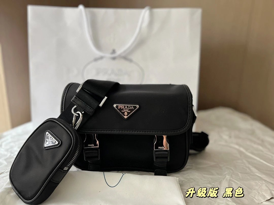 Prada Slingbag