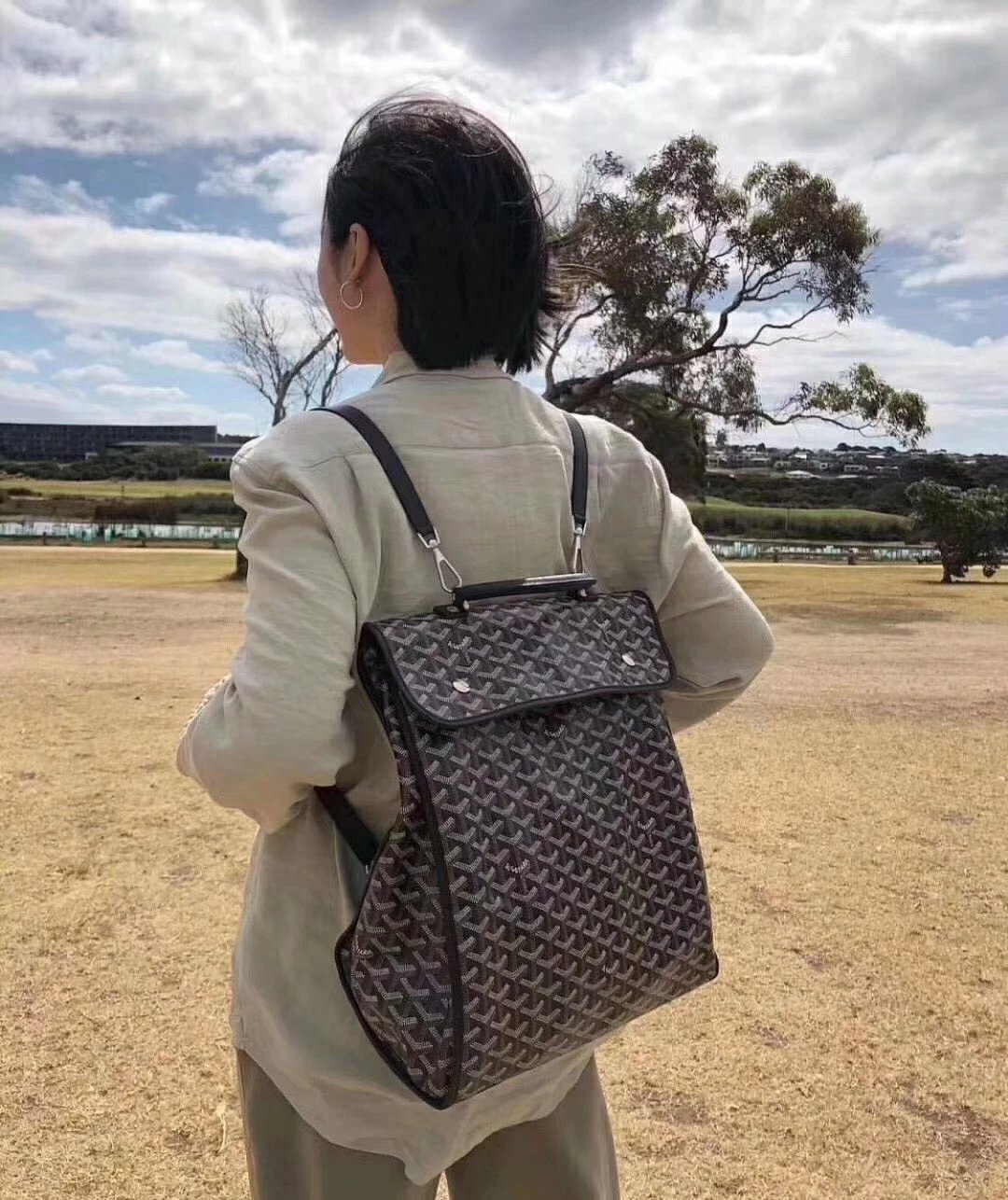 Goyard backpack large capacity lightweight, foldable, easy to store! Size: bottom length 32*width 14*height 37c