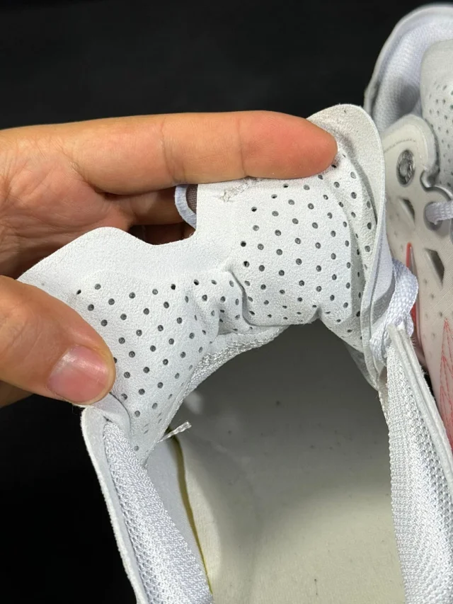 Nike Sneakers GT Cut 3 Basketball Shoes product detail image 28
