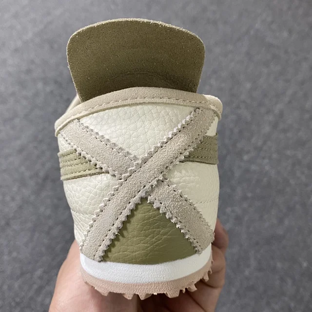 Onitsuka Tiger Sneakers Mexico 66 low-top striped product detail image 36