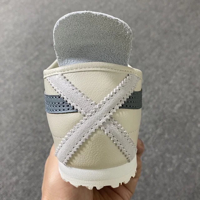 Onitsuka Tiger Sneakers Mexico 66 low-top striped product detail image 48