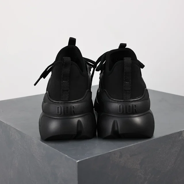 Dior Sneakers D-Connect product detail image 26