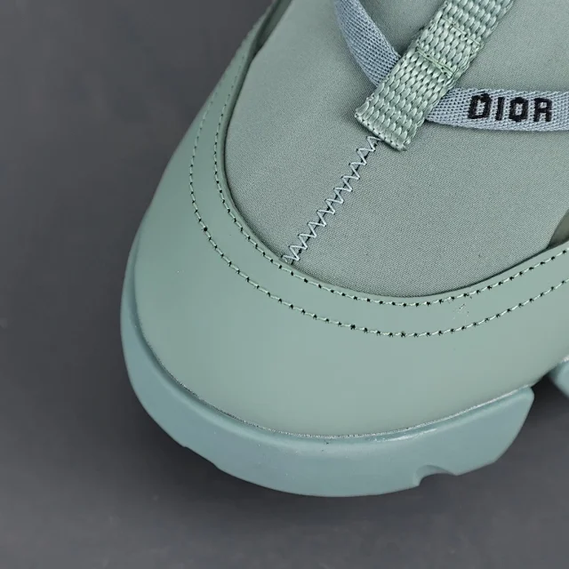 Dior Sneakers D-Connect product detail image 32