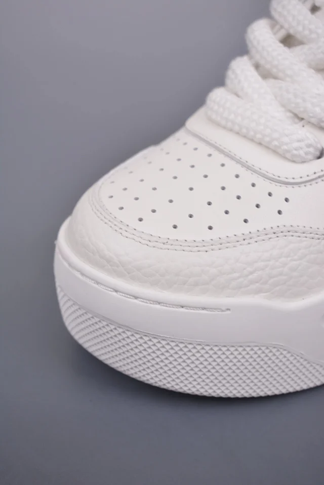 Valentino Garavani Sneakers One Stud low-top product detail image 69