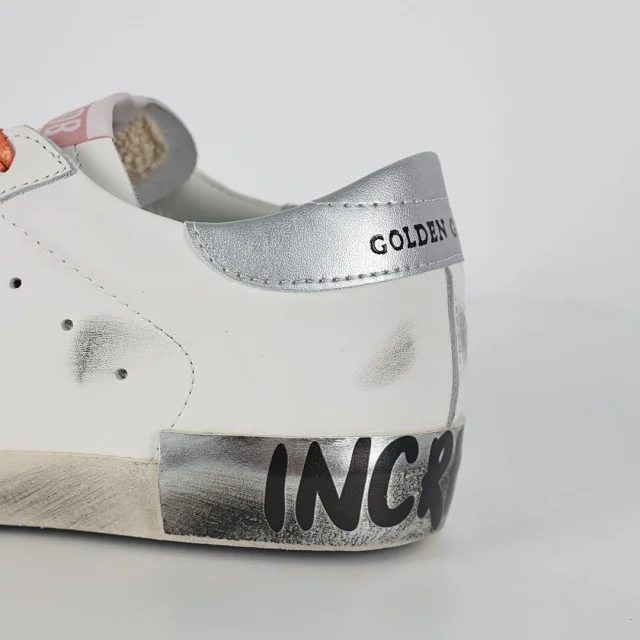 Golden Goose Sneakers Distressed star-appliqué low-top product detail image 33