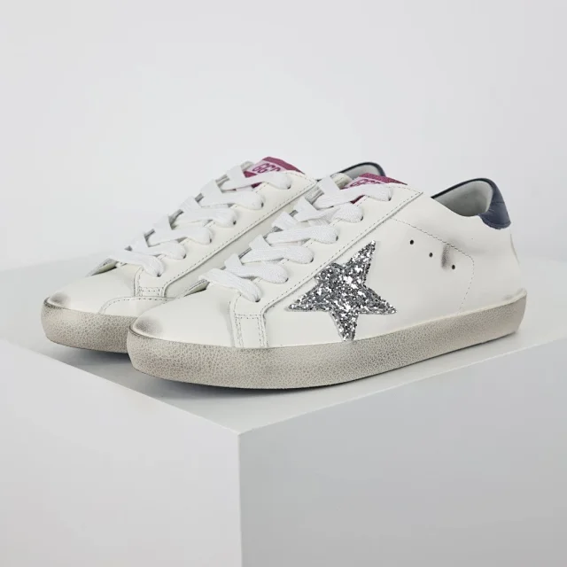 Golden Goose Sneakers Distressed star-appliqué low-top product detail image 17