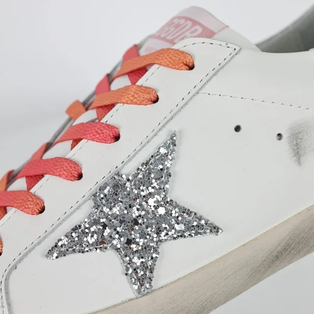 Golden Goose Sneakers Distressed star-appliqué low-top product detail image 31