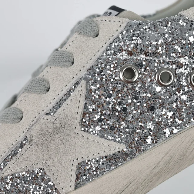 Golden Goose Sneakers Distressed star-appliqué low-top product detail image 40