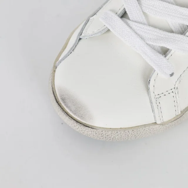 Golden Goose Sneakers Distressed star-appliqué low-top product detail image 14