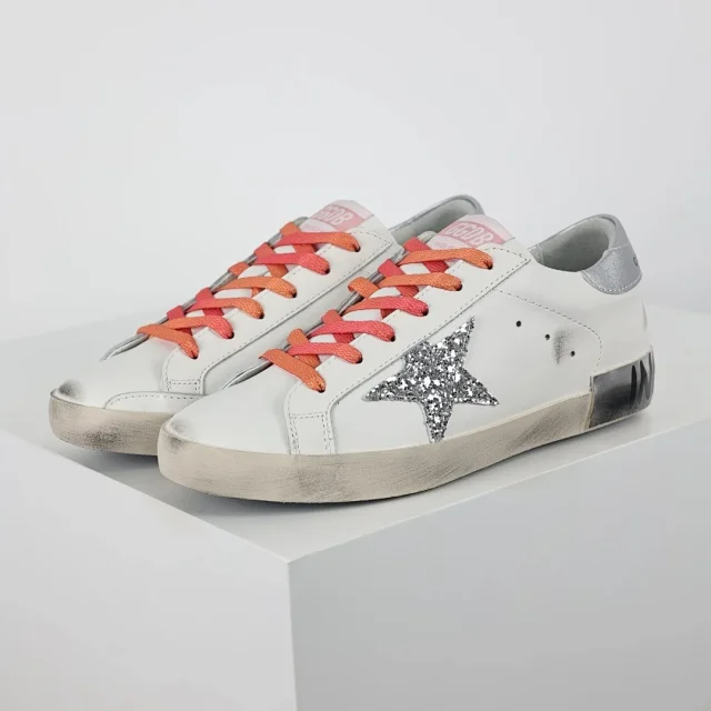 Golden Goose Sneakers Distressed star-appliqué low-top product detail image 35