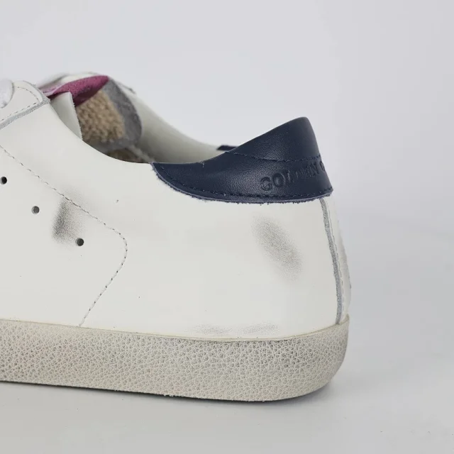Golden Goose Sneakers Distressed star-appliqué low-top product detail image 15