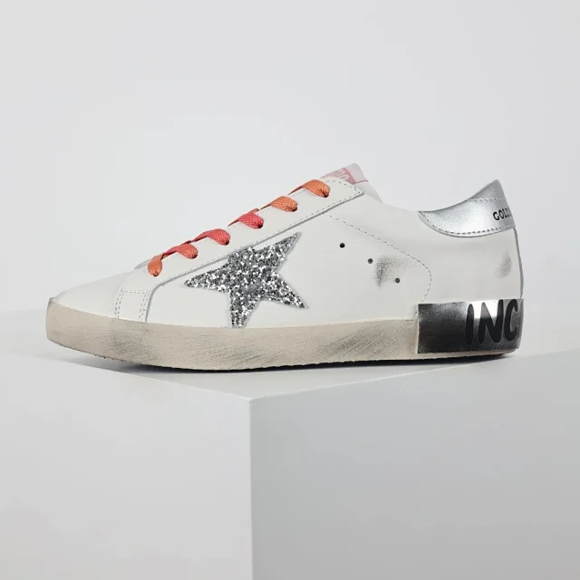 Golden Goose Sneakers Distressed star-appliqué low-top product detail image 28